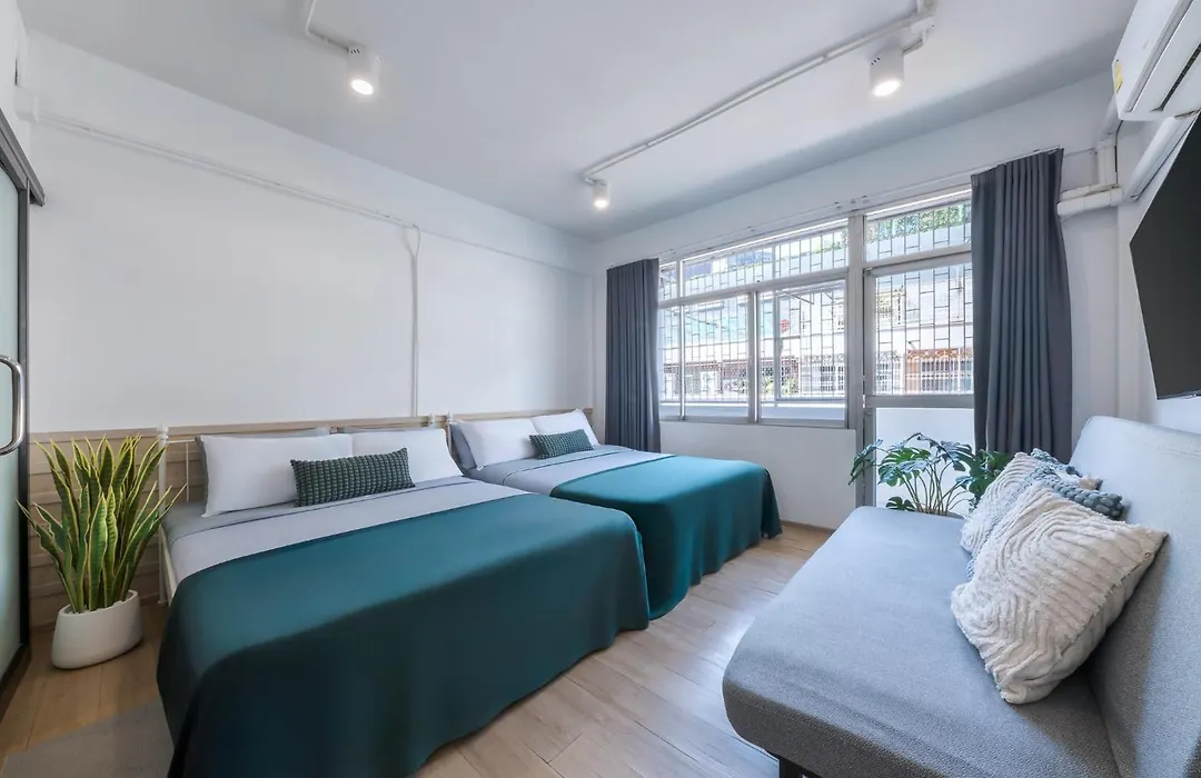 Platinum Deluxe Shopping Apartments-1