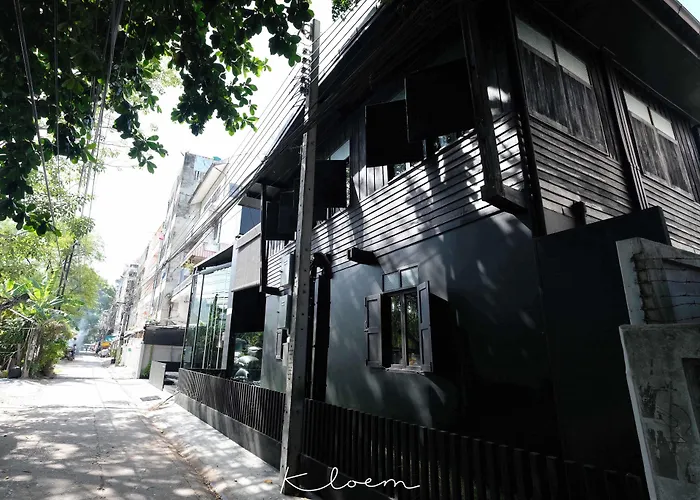 เคลิ้ม โฮลเทล Hostel กรุงเทพมหานคร