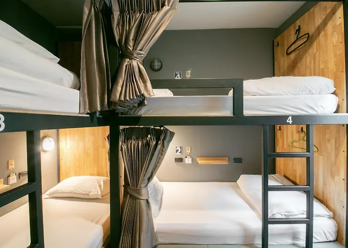 Timber Hostel กรุงเทพมหานคร